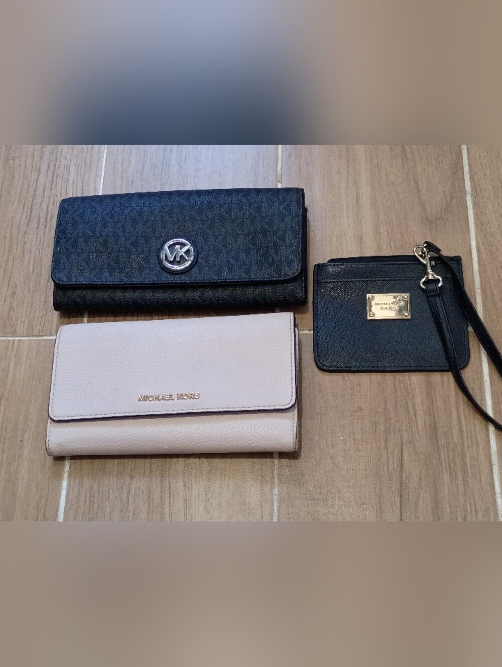 Michael Kors 3fer Black Signature & Blush Leather Wallets + Saffiano Card Case